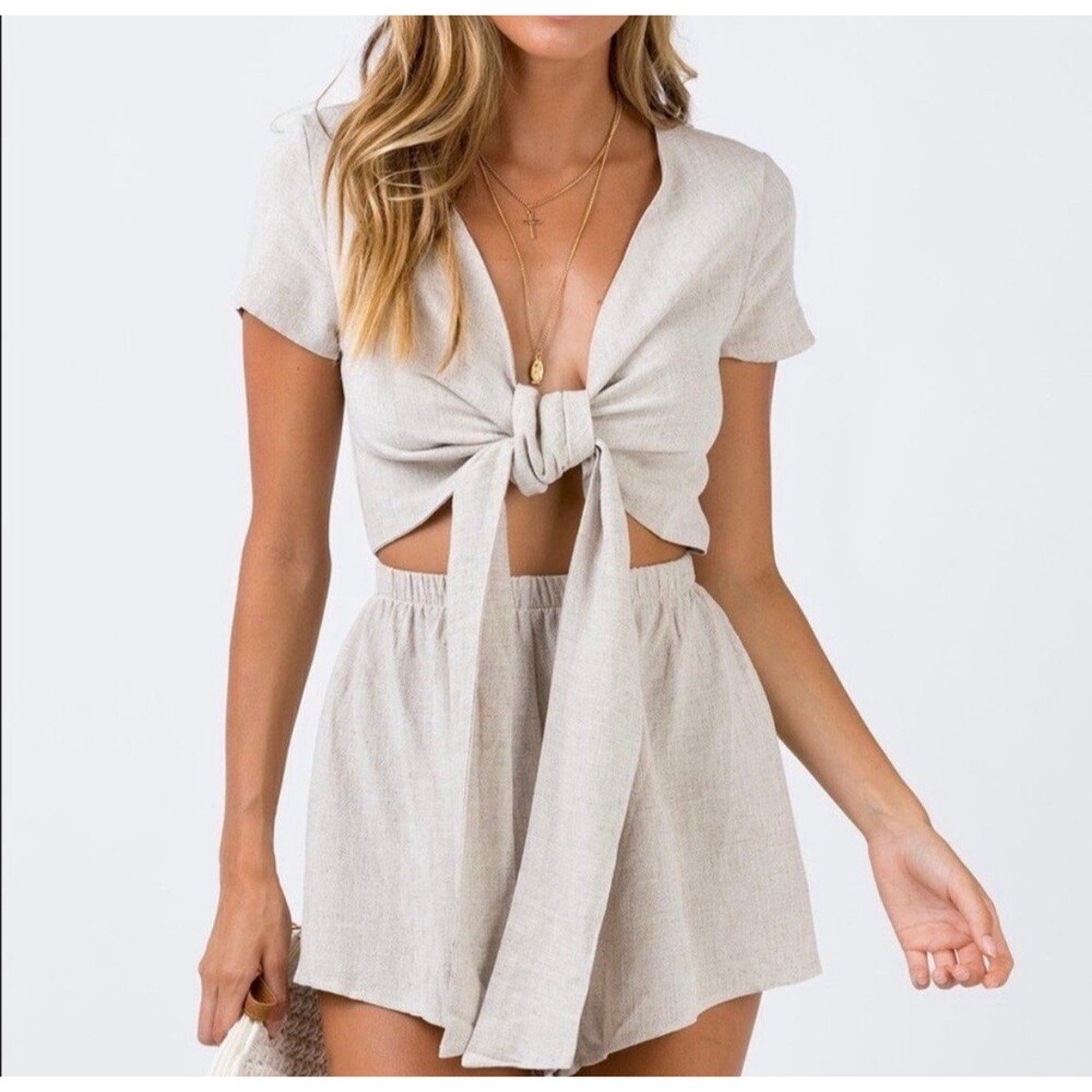 Princess Polly Tie Front Romper NWT
